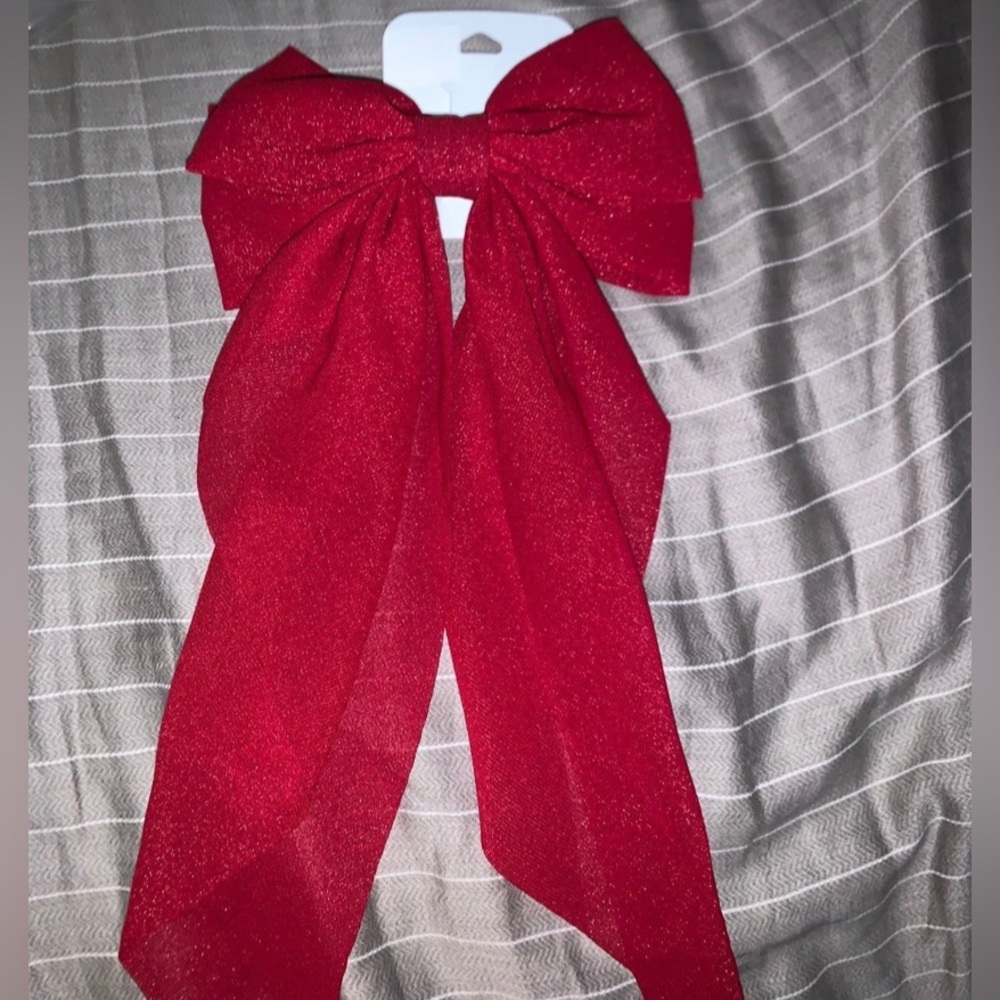 Red sparkly hair bow